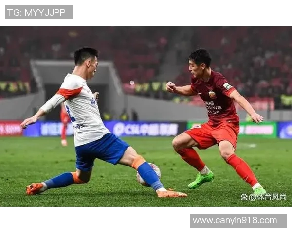 武磊精彩头球破门助力球队逆转胜利展现出色竞技状态 武磊精彩头球破门助力球队逆转胜利展现出色竞技状态